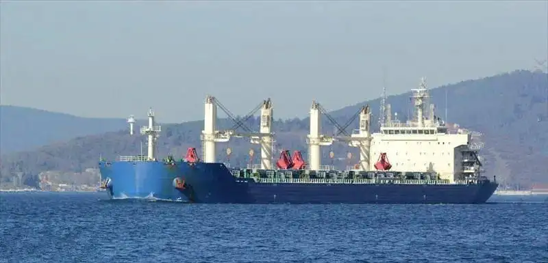 可拆卸式<a href=http://www.ofplanet.com/e/tags/?tagname=%E4%BF%9D%E6%B8%A9%E5%A5%97 target=_blank class=infotextkey>保溫套</a>